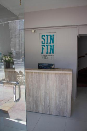 sin fin hostel