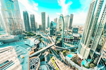 peaceful studio with burj khalifa view