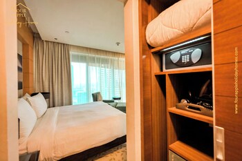 Peaceful Studio With Burj Khalifa View,,3 star