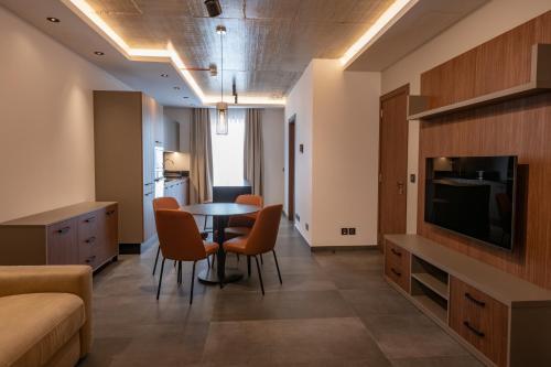 marea suites