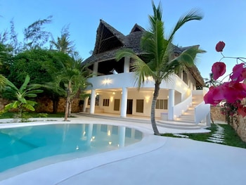 Blue Diamond Villa Watamu,,4 star