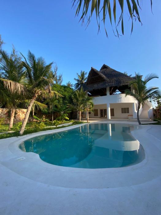 blue diamond villa watamu