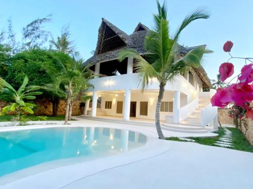 blue diamond villa watamu