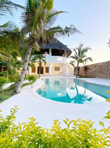 blue diamond villa watamu