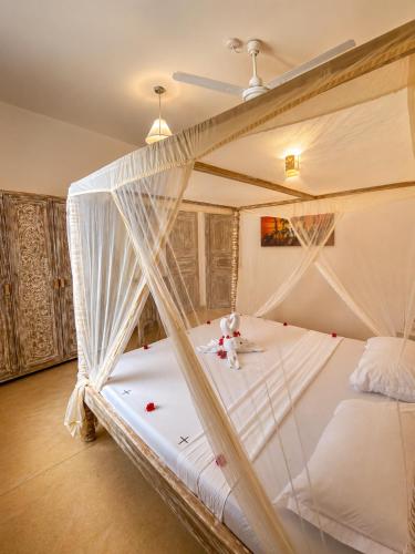 blue diamond villa watamu