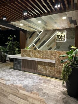 Coron 180 Hotel,,3 star