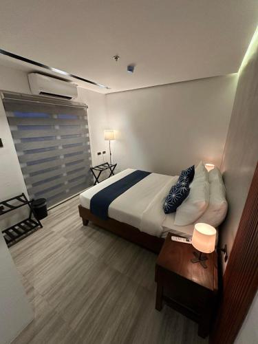 coron 180 hotel