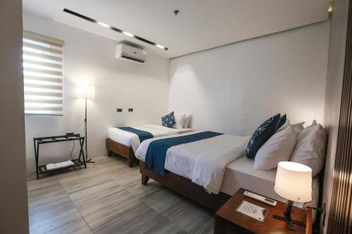 coron 180 hotel