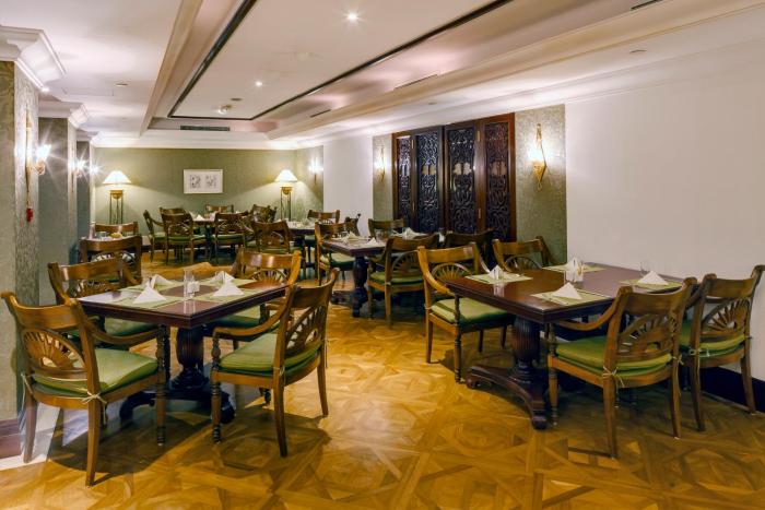 novel hotel city center