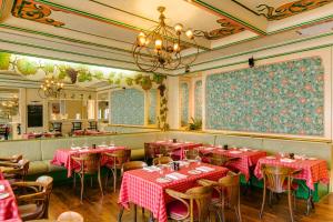 novel hotel city center