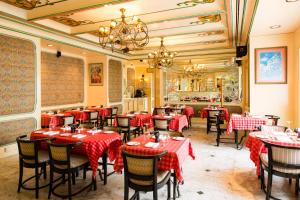 novel hotel city center