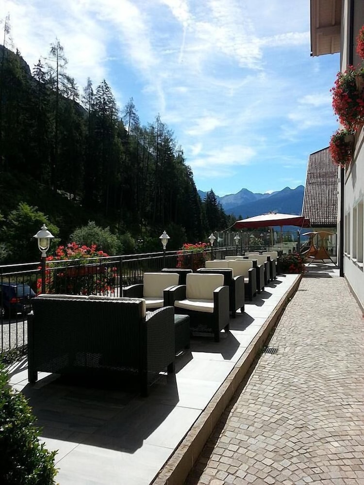 hotel apartments wellness villa di bosco