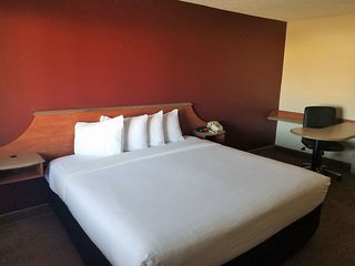 Red Roof Inn Albuquerque - Midtown,Bernalillo>>Albuquerque,2 star