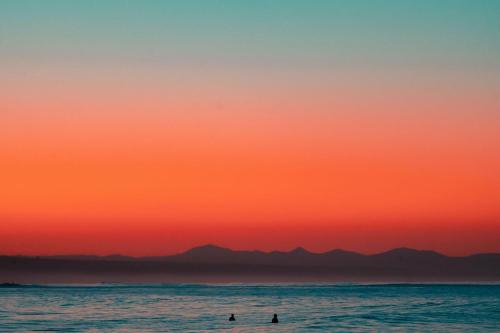 west coast surf and stay