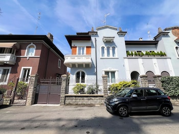 rossovino milano boutique