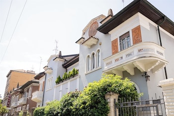 Rossovino Milano Boutique,,0 star
