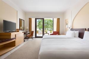 Hotel-Img