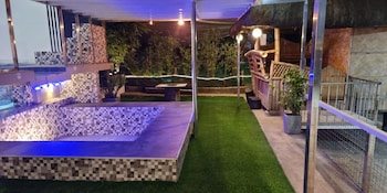 edvil beach resort and jacuzzi pool spa