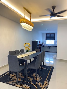 D'royale Desaru Homestay,,2 star
