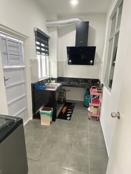 D'royale Desaru Homestay,,2 star
