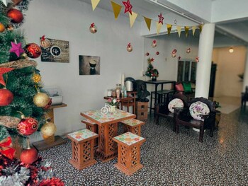 Prakai Resort,,2 star