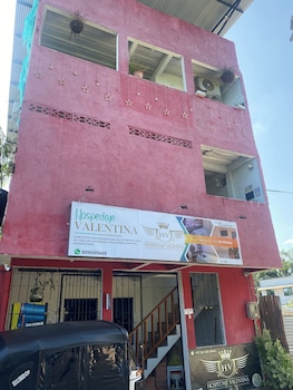 Hospedaje Valentina,,2 star