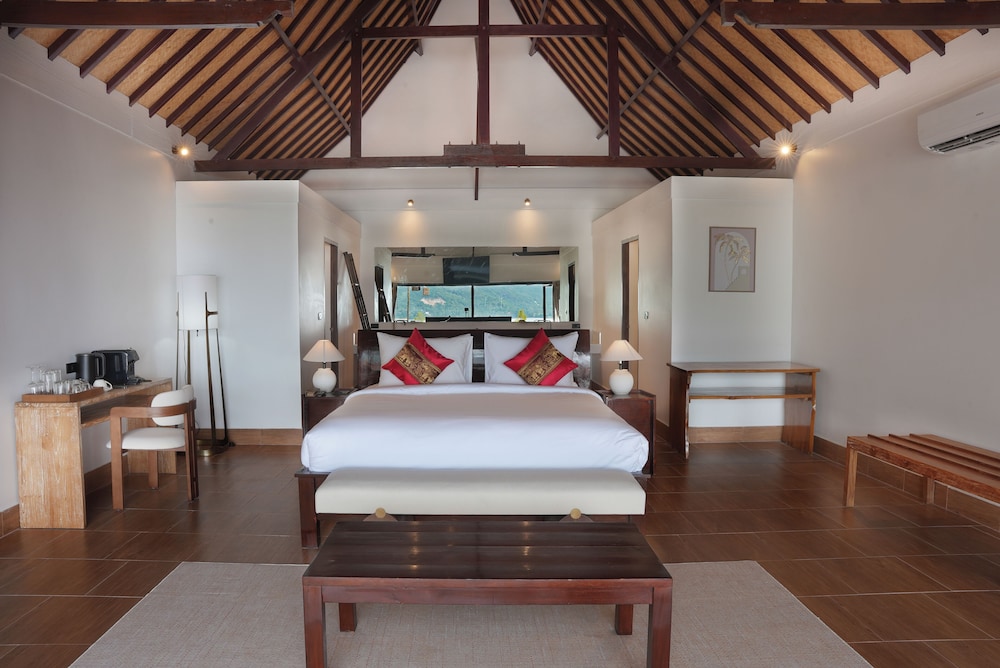 chaloklum residences by kupu kupu phangan