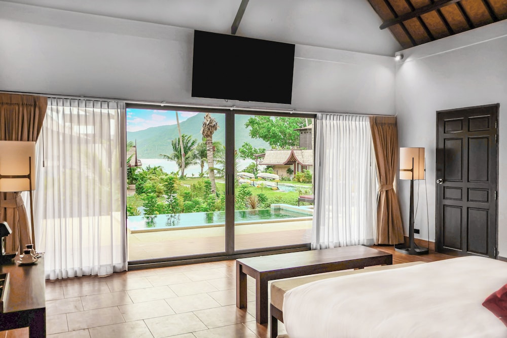 chaloklum residences by kupu kupu phangan