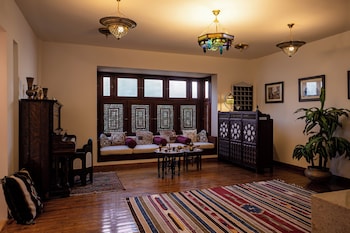 Villa Mango Hotel,,4 star