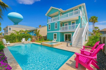 tranquil turquoise retreat
