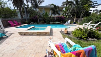 tranquil turquoise retreat