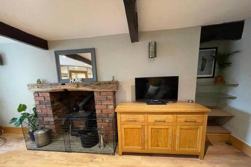 2bed cottage trawden pet friendly sleeps4