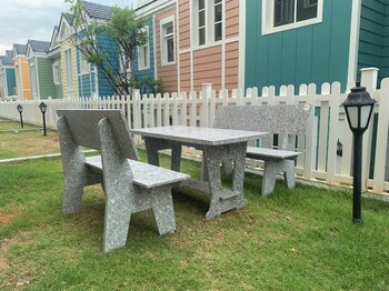 deluxe 3 br happy house novaworld pt