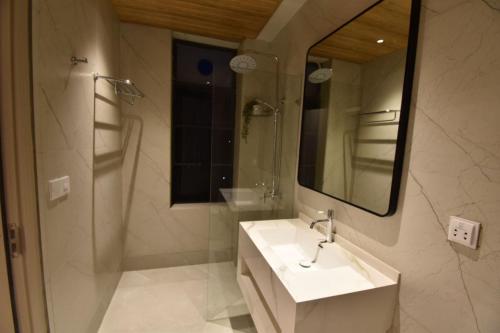amaltas the view bespoke hotel apartment