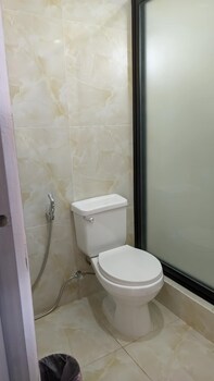 lou elas resort