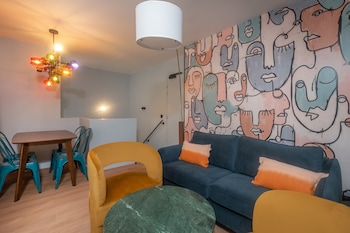 montmartre paris suite