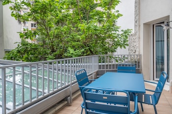 montmartre paris suite