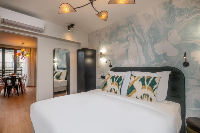 montmartre paris suite