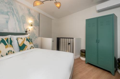 montmartre paris suite