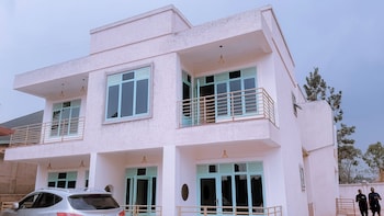 Velvet Villas,,2 star