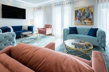 Comtesse Guesthouse Deluxe Double Room,,2 star