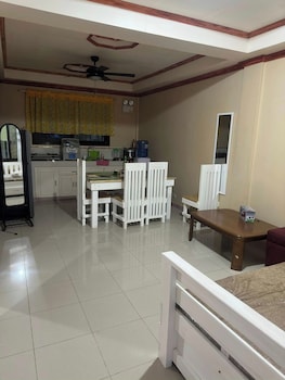 Keps Boarding House,,3 star