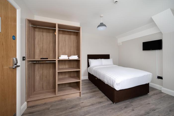 hugh lynchs self catering accommodation