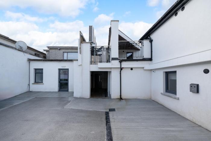 hugh lynchs self catering accommodation
