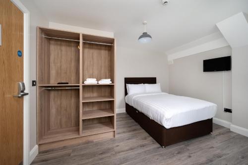 hugh lynchs self catering accommodation