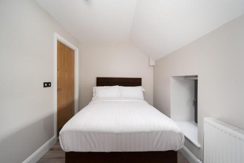 hugh lynchs self catering accommodation