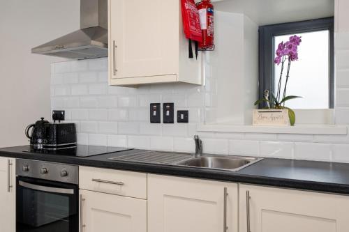 hugh lynchs self catering accommodation