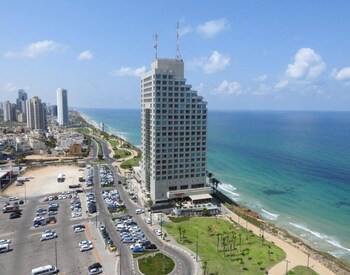 Sea Breeze,,3 star