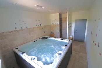 Chambres D'hotes Au Mas De Cadoule,,0 star