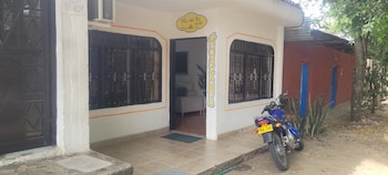 hostal villa del rio las brisas